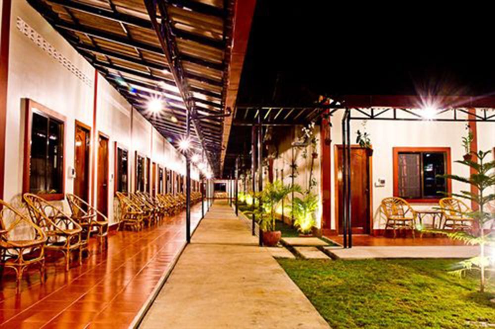 Zana Beach Guesthouse Sihanoukville Eksteriør bilde